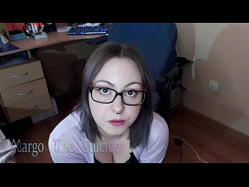 ❤️ Nighean gnèitheach le speuclairean a’ suirghe Dildo gu domhainn air a’ chamara ❤❌  Bhidio porn  aig gd.hellporno-com.ru ❌