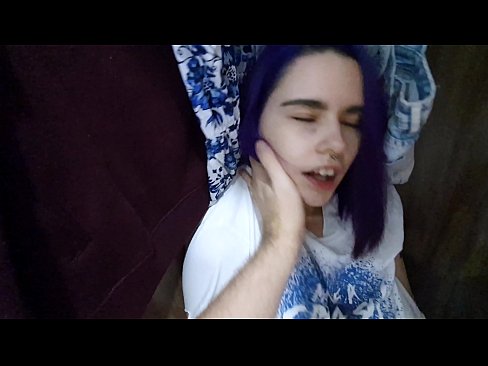 ❤️ Lorg mi mo sis anns a’ chlòsaid agus chuidich i cum ❤❌  Bhidio porn  aig gd.hellporno-com.ru ❌