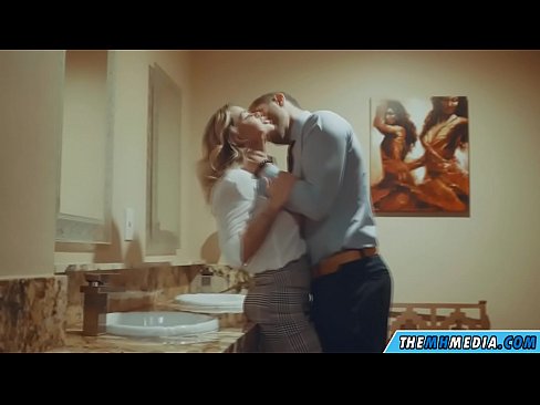 ❤️ Nuair a bhios fionn mòr gad mhealladh ann an seòmar fois poblach ❤❌ Bhidio porn aig gd.hellporno-com.ru ❌